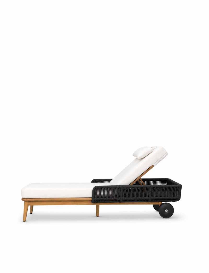 Mamoratta Sun Lounger reclined Singapore