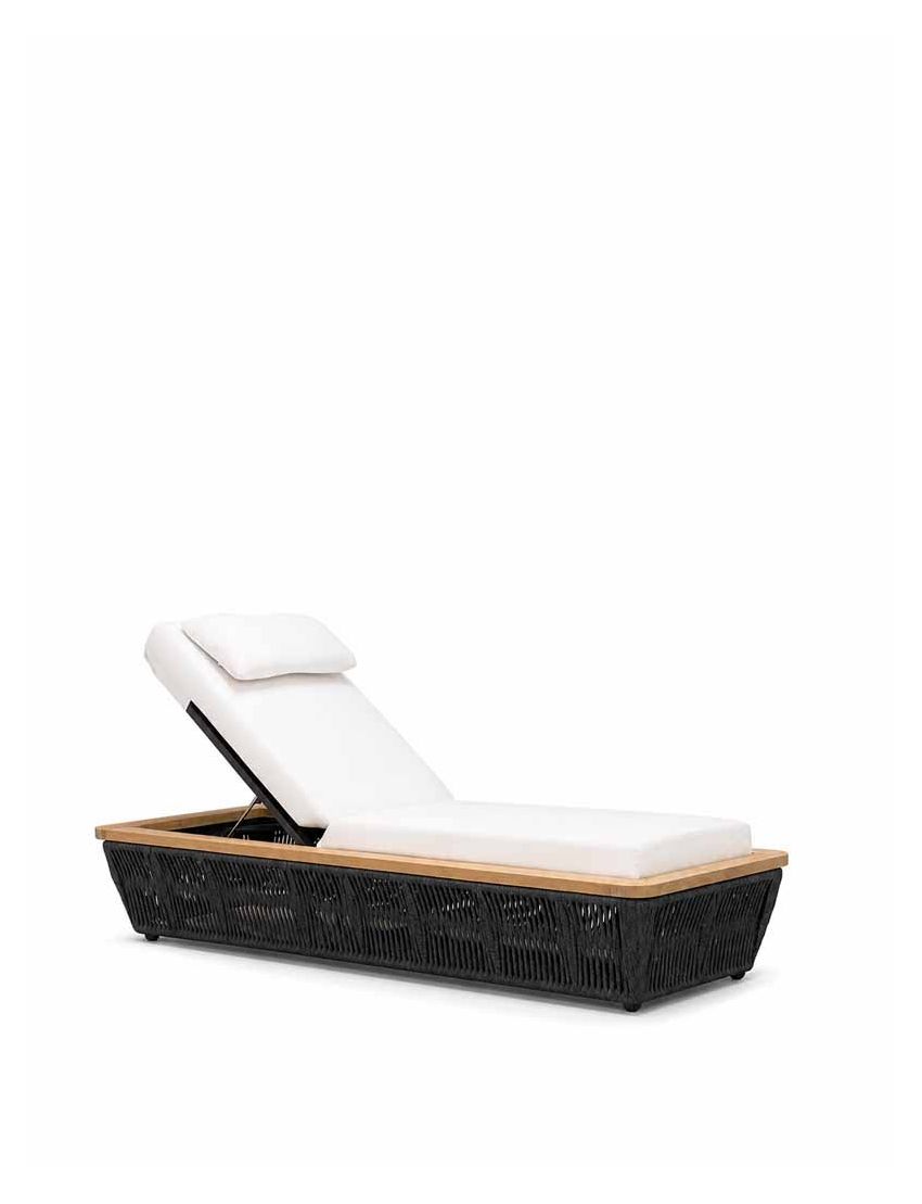 Mamoratta Chaise with Wheels